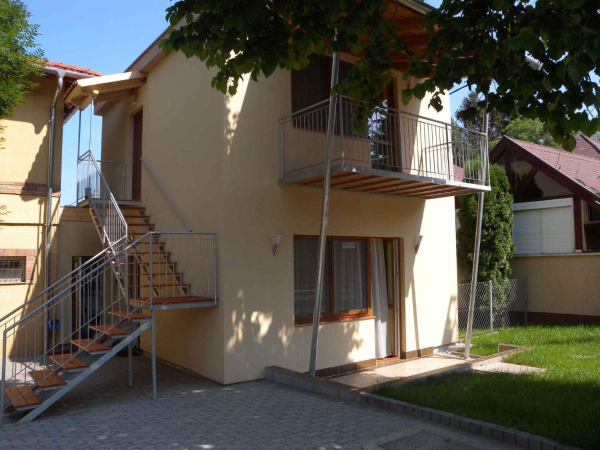 Apartment In Siofok/Balaton 19745 Balatonszabadi Exterior photo