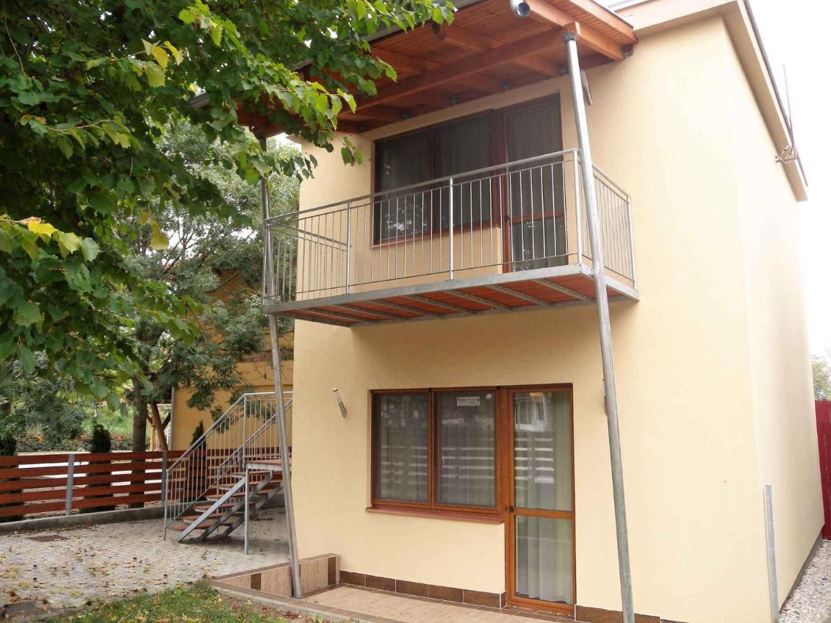 Apartment In Siofok/Balaton 19745 Balatonszabadi Exterior photo